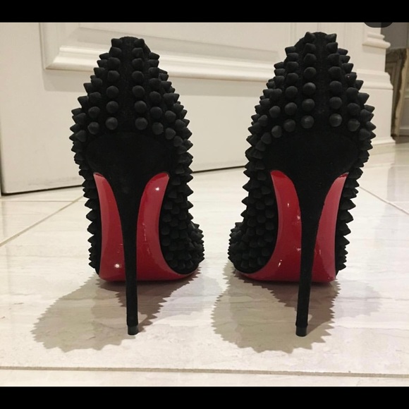 Christian Louboutin spike pumps - Picture 4 of 4